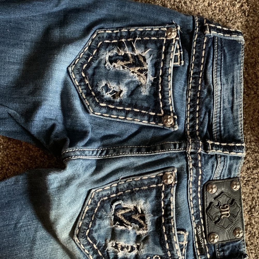 Jeans - Picture 3 of 3